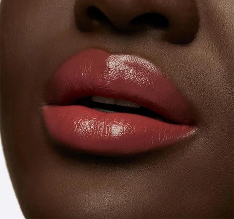 rossetto Mac Cosmetics Love Me Lipstick 430 MOM, I AM A RICH MAN