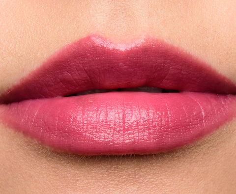 rossetto Mac Cosmetics Lustre Lipstick 501 CAPRICIOUS