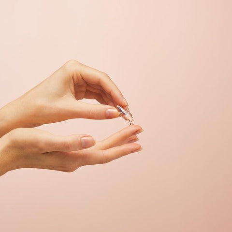 siero viso anti-età Nivea Hyaluron Cellular Filler +Elasticity Bifasico 7 ampolle