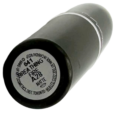 rossetto Mac Cosmetics Matte Lipstick Colour Rocker 641 BREATHING FIRE