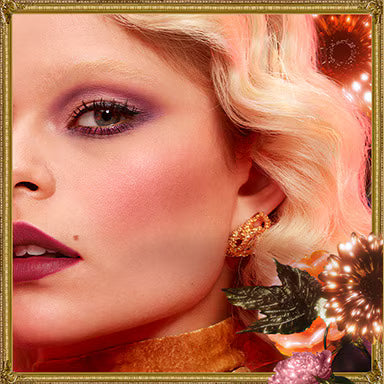 rossetto Mac Cosmetics Amplified Creme Lipstick Tempting Fate BURNISHED BEIGE