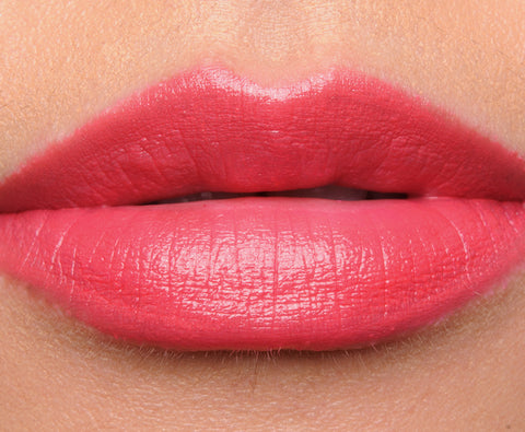 rossetto Mac Cosmetics Cremesheen Lipstick Flamingo Park FLOCKING FABULOUS