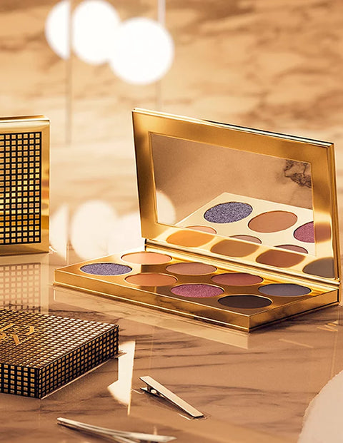 rossetto Mac Cosmetics Matte Lipstick Whitney Houston NIPPY'S SENSUAL RED