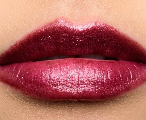 rossetto Mac Cosmetics Metallic Lipstick HADES FIRE