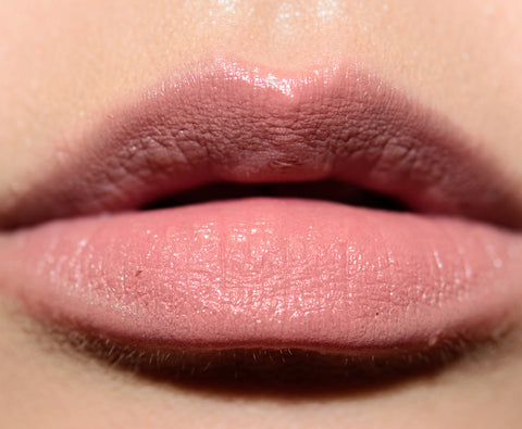 rossetto Mac Cosmetics Lustreglass Sheer Shine Lipstick Bubbles & Bows I'VE BEEN NAUGHTY!