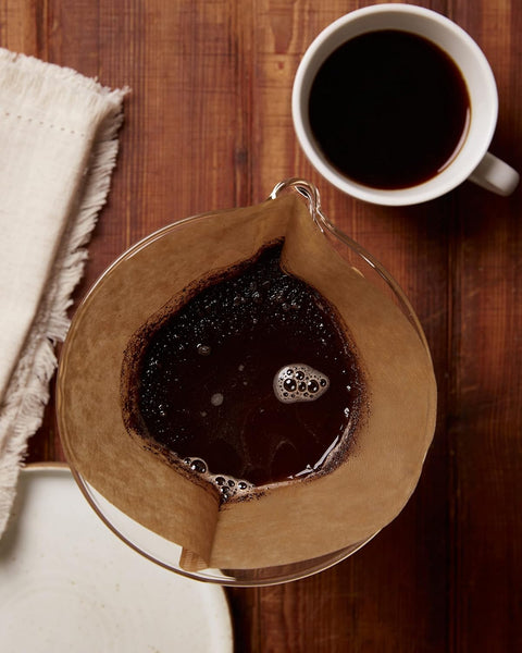 crema viso giorno Nivea Naturally Good Energizzante al Caffè 50 ml