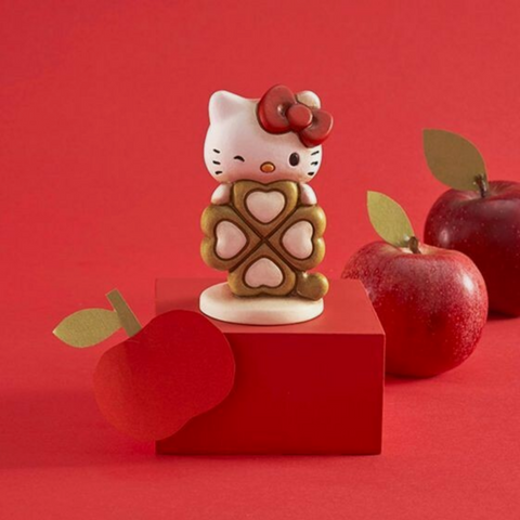 statuina soprammobile Thun Sanrio Hello Kitty con QUADRIFOGLIO F2791H90