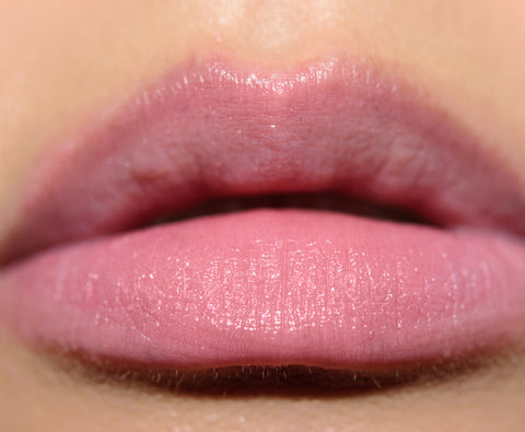 rossetto Mac Cosmetics Lustreglass Lipstick WHAT IN CARNATION?