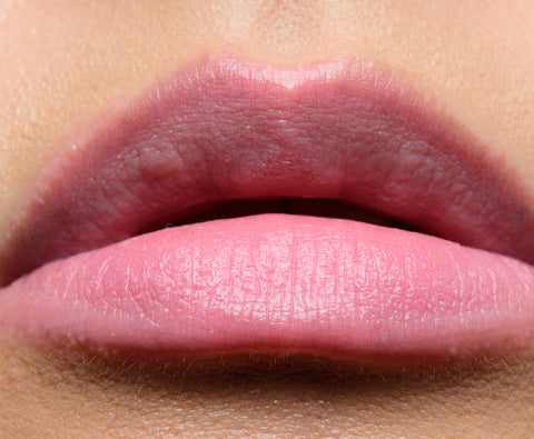 rossetto Mac Cosmetics Lustreglass Lipstick WHAT IN CARNATION?