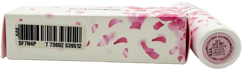rossetto Mac Cosmetics Cremesheen Lipstick Boom Boom Bloom HEY, KISS ME!