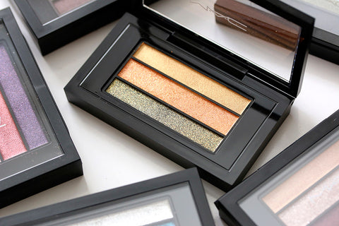 rossetto Mac Cosmetics Cremesheen Lipstick Veluxe à Trois HOW TROPICAL