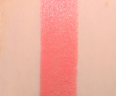 rossetto Mac Cosmetics Amplified Creme Lipstick Aute Cuture Starring Rosalia ACHIOTE