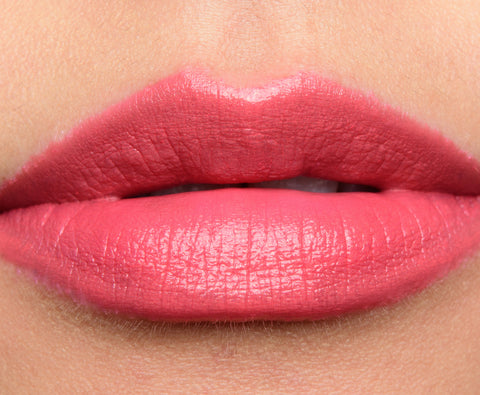 rossetto Mac Cosmetics Cremesheen Lipstick CROSSWIRES