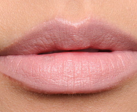 rossetto Mac Cosmetics Mineralize Rich Lipstick Future CYBERNAUT