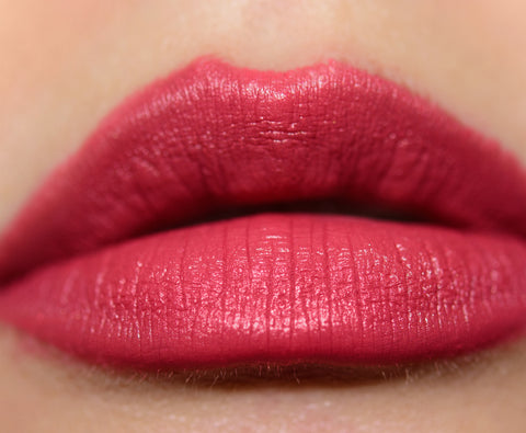 rossetto Mac Cosmetics Matte Lipstick Hypnotizing Holiday FOR MY NEXT TRICK