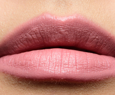 rossetto Mac Cosmetics Amplified Creme Lipstick Disney Aladdin FRIEND LIKE ME