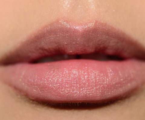 rossetto Mac Cosmetics Lustre Lipstick Nicki Minaj GOSSAMER WING