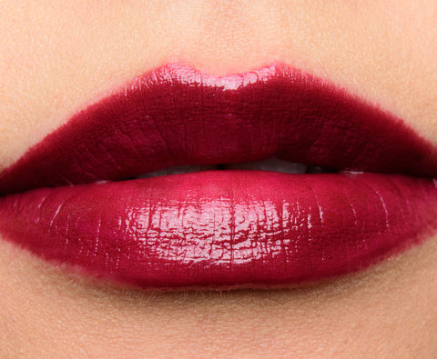 rossetto Mac Cosmetics Cremesheen Lipstick HUNG-UP