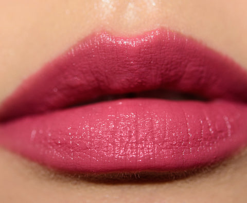 rossetto Mac Cosmetics Love Me Lipstick 426 HEY, FRENCHIE!