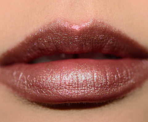 rossetto Mac Cosmetics Frost Lipstick Snowball Collection I'M GLISTENING