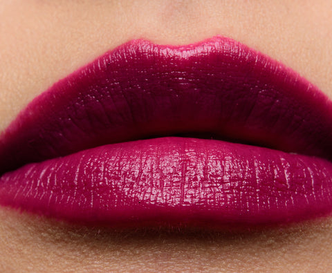 rossetto Mac Cosmetics Love Me Lipstick 415 JOIE DE VIVRE