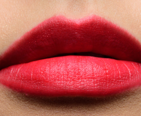 rossetto Mac Cosmetics Powder Kiss Lipstick 315 LASTING PASSION