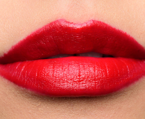 rossetto Mac Cosmetics Satin Lipstick 811 M.A.C RED