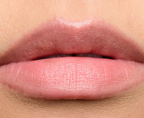 rossetto Mac Cosmetics Lustre Lipstick MUSCU-LINITY