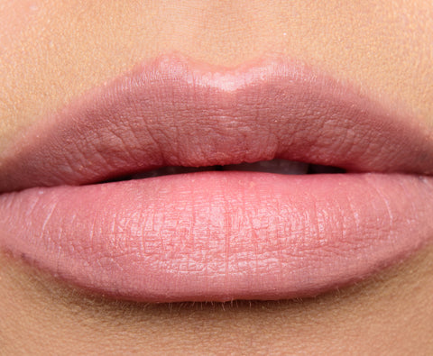 rossetto Mac Cosmetics Cremesheen Lipstick Mariah Carey MCIZZLE