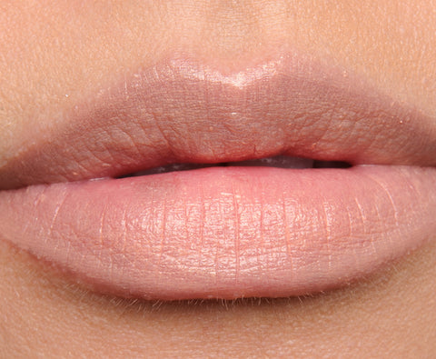 rossetto Mac Cosmetics Mineralize Rich Lipstick Future META-FABULOUS