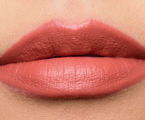 rossetto Mac Cosmetics Satin Lipstick Mickey Contractor MOCHA