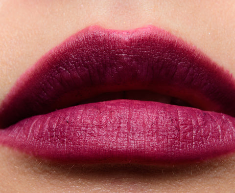 rossetto Mac Cosmetics Powder Kiss Lipstick 919 P FOR POTENT