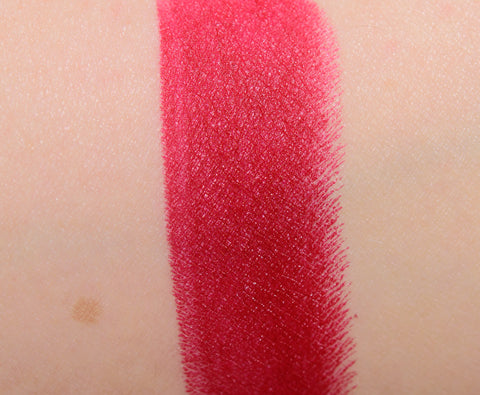 rossetto Mac Cosmetics Matte Lipstick It’s A Strike PERFECT SCORE