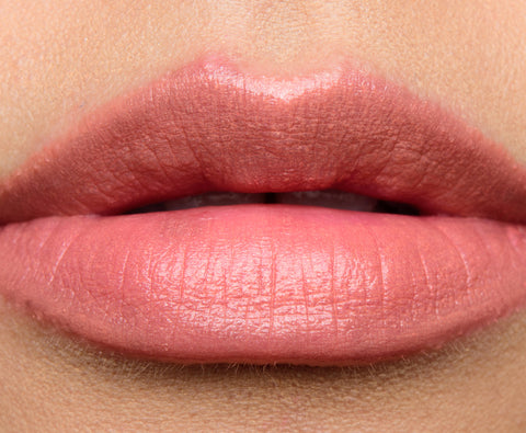 rossetto Mac Cosmetics Cremesheen Lipstick Fruity Juicy SHY GIRL