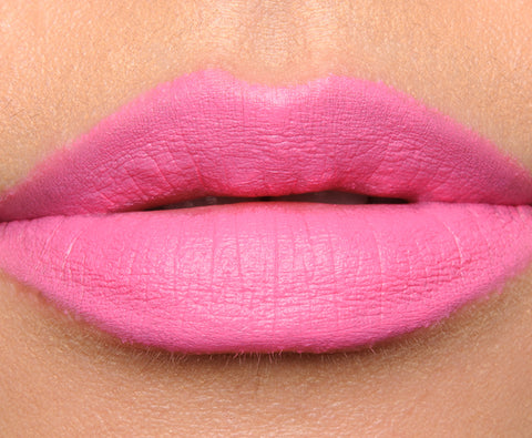 rossetto Mac Cosmetics Matte Lipstick SILLY