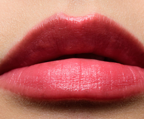rossetto Mac Cosmetics Lustre Lipstick Frosted Firework #SNOWFILTER