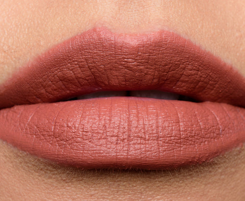 rossetto Mac Cosmetics Matte Lipstick STRIP ME DOWN