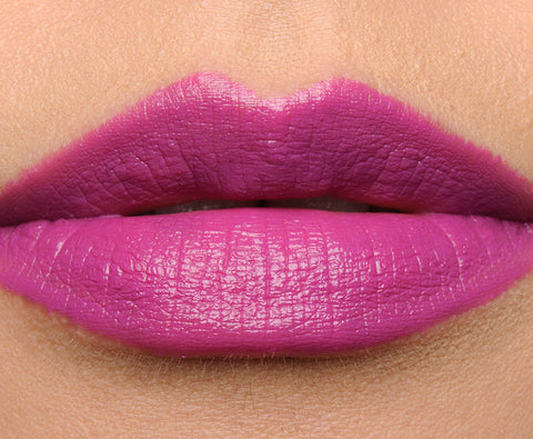 rossetto Mac Cosmetics Amplified Fashion Pack STYLIST'S TIP