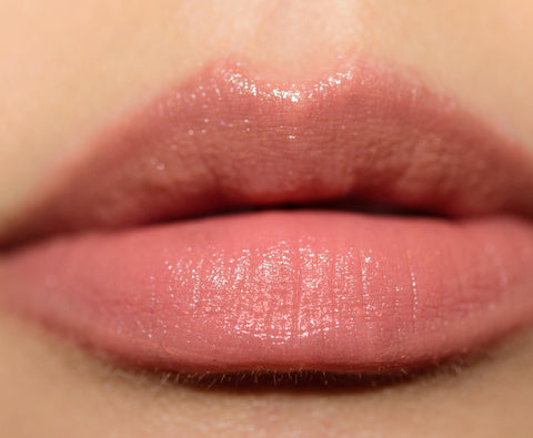 rossetto Mac Cosmetics Lustre Lipstick Electric Wonder THE NATURALIST