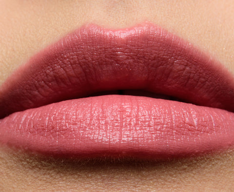 rossetto Mac Cosmetics Love Me Lipstick 404 TRES BLASE