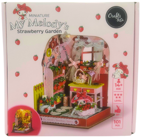 kit per realizzare la tua miniatura Crafts & Co My Melody's Strawberry Garden