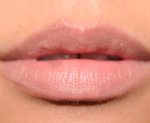 rossetto Mac Cosmetics Lustre Lipstick Bao Bao Wan ROMANTIC BREAKDOWN